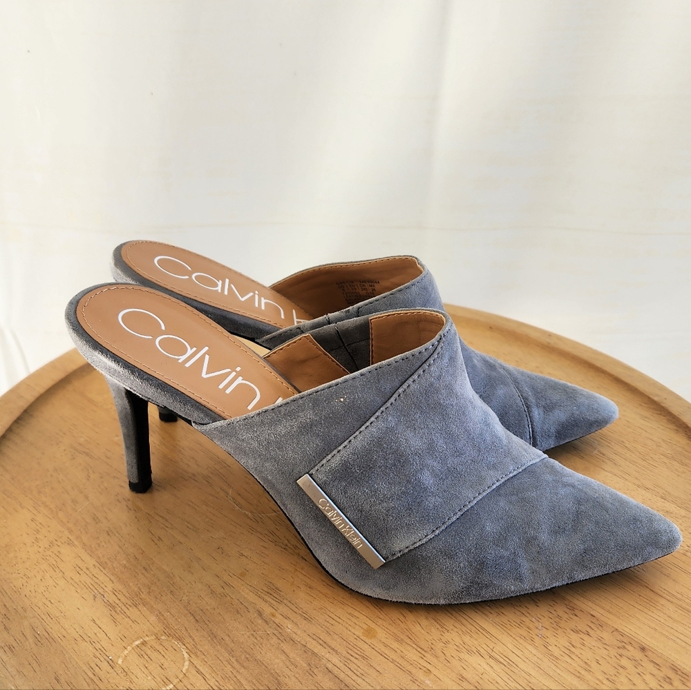 Calvin Klein Grecia Heeled Mules - Picture 4 of 11